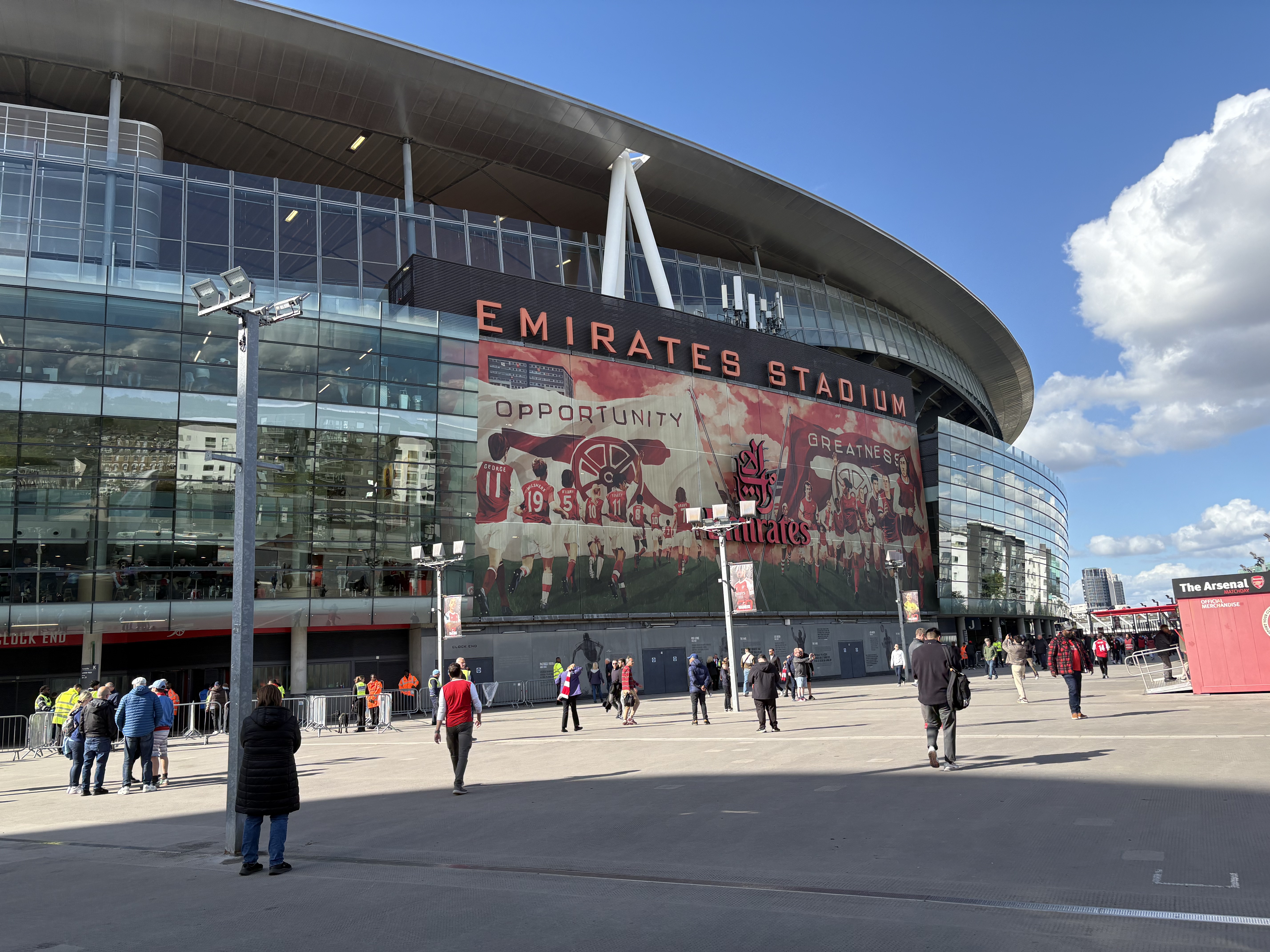 Emirates Stadium Champions League semi-final hospitality packages: Arsenal vs Atlético Madrid